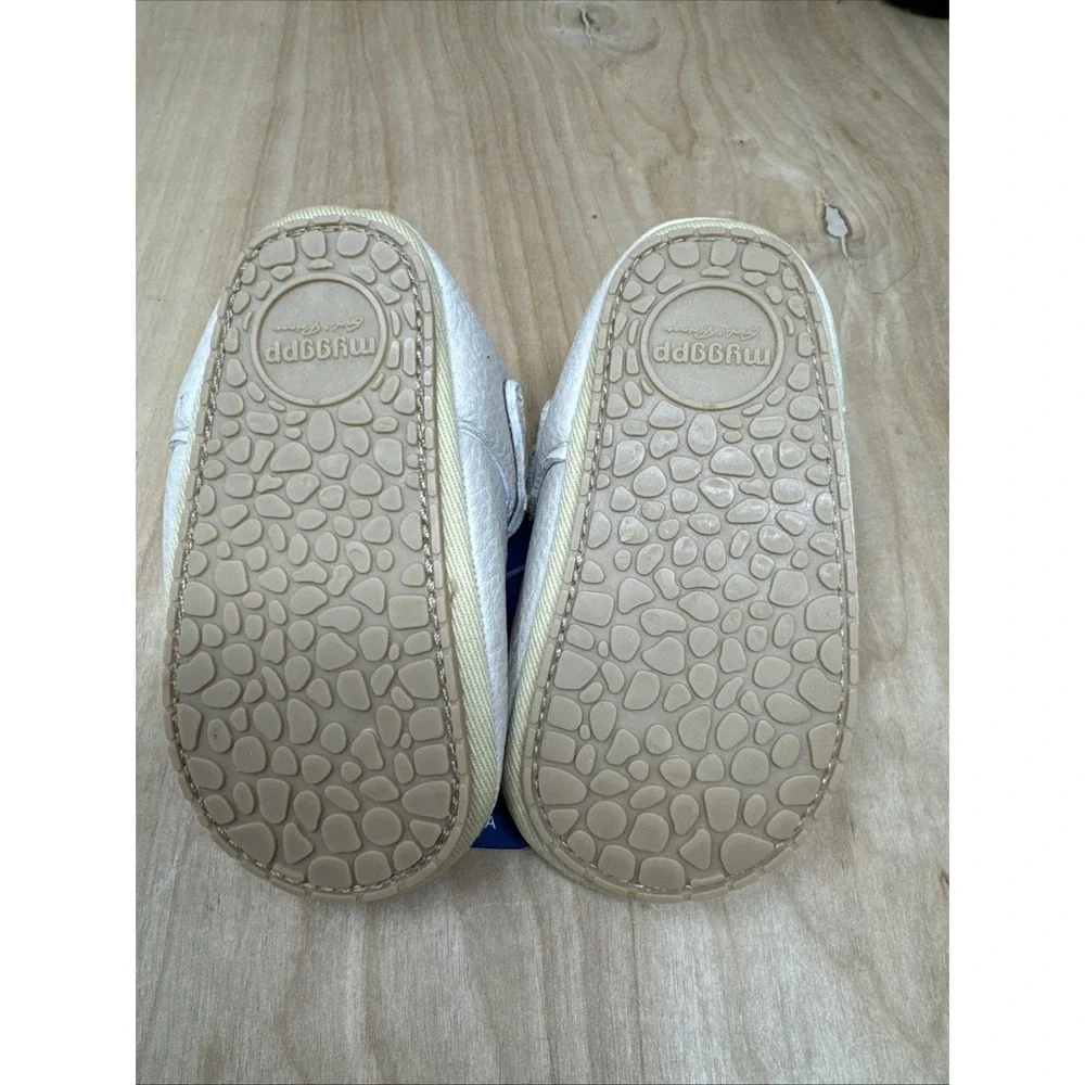 Myggpp Mary Jane Toddler Girls Slip On Shoes Sz 6-12 Mo Beige